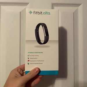 Fitbit alta fitness tracker